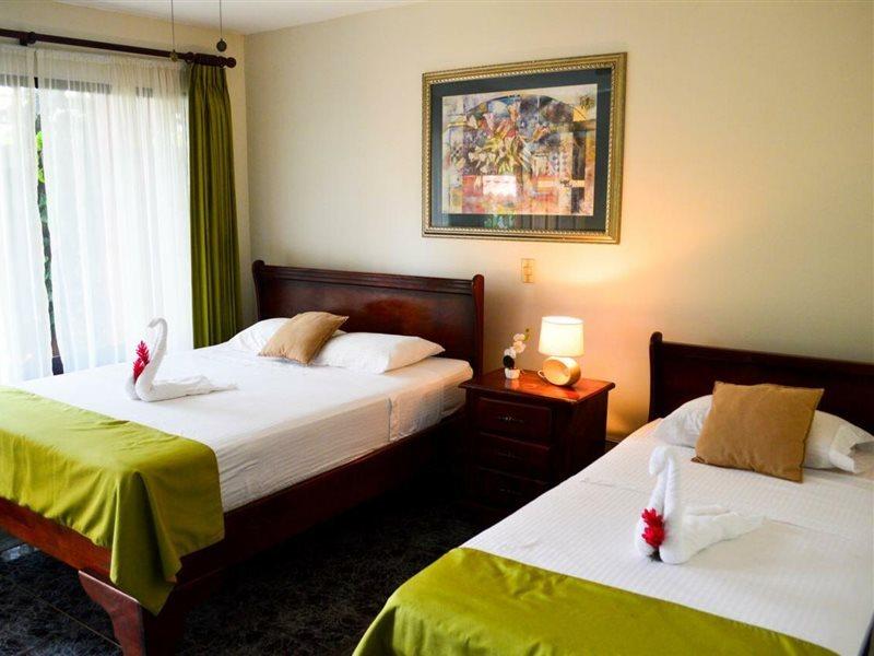 Brillasol Airport Hotel Las Ciruelas  Екстериор снимка