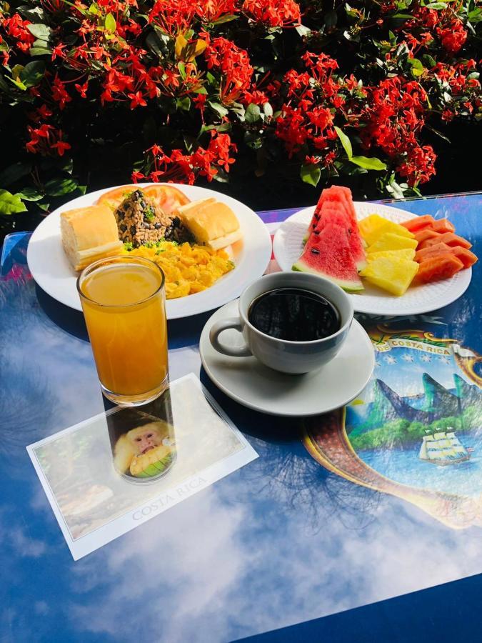Brillasol Airport Hotel Las Ciruelas  Екстериор снимка