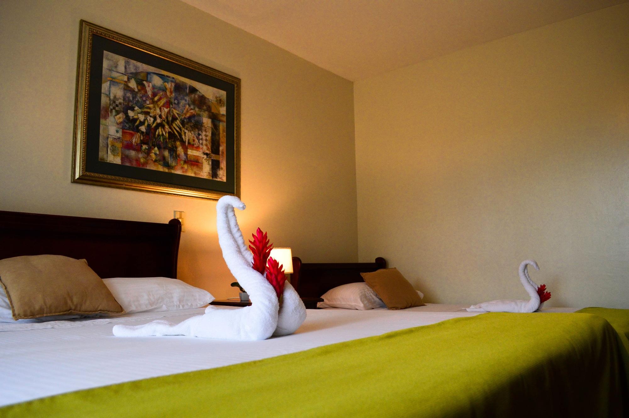 Brillasol Airport Hotel Las Ciruelas  Екстериор снимка